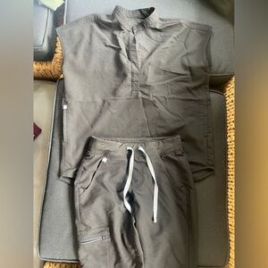 Figs Black Technical Scrub Set